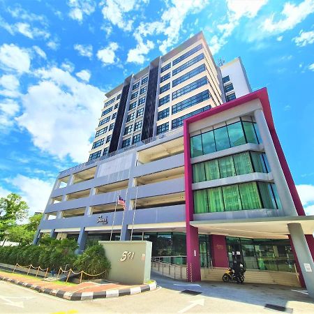 Nexus Business Suite Hotel Shah Alam Buitenkant foto