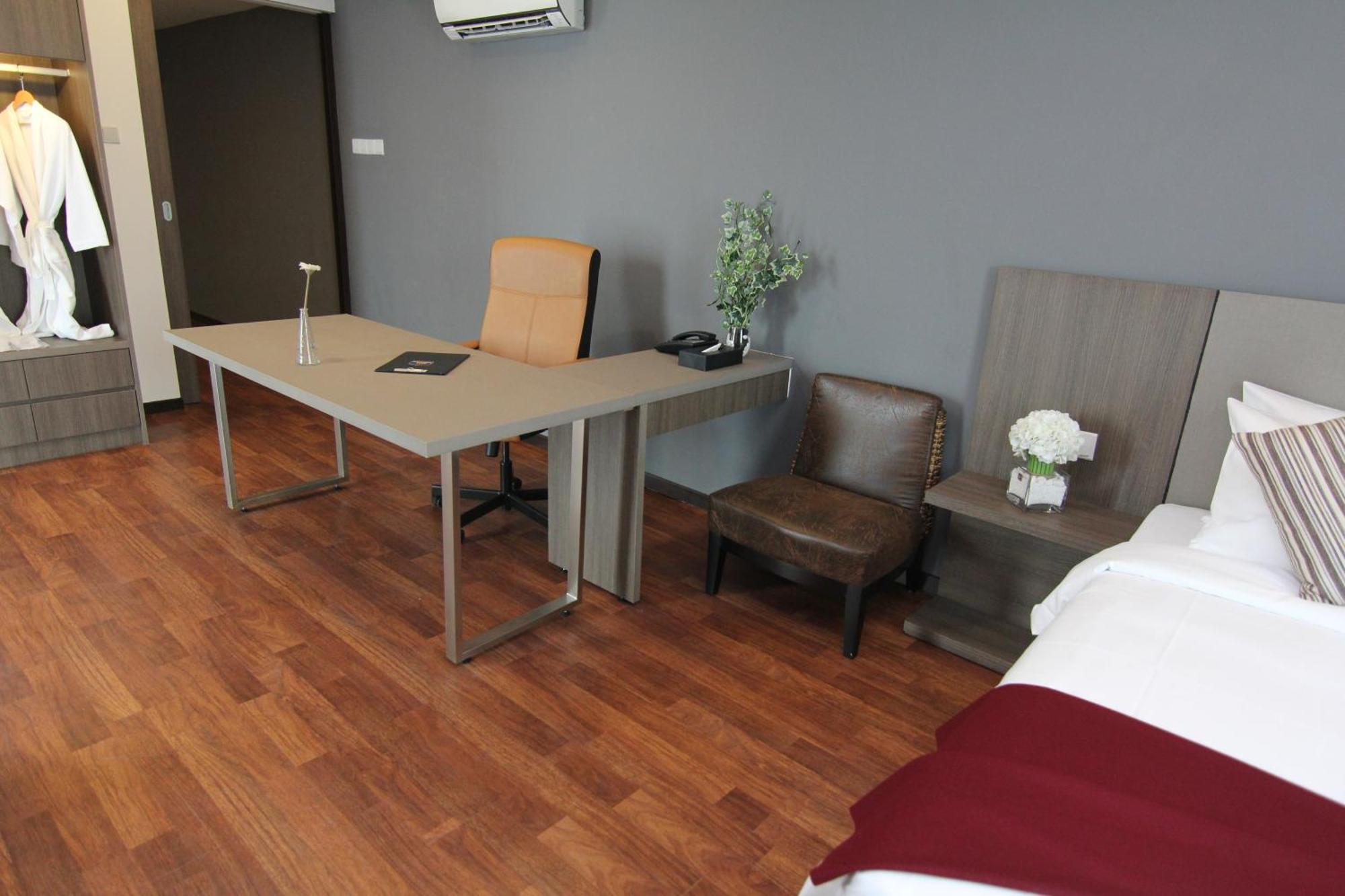 Nexus Business Suite Hotel Shah Alam Kamer foto